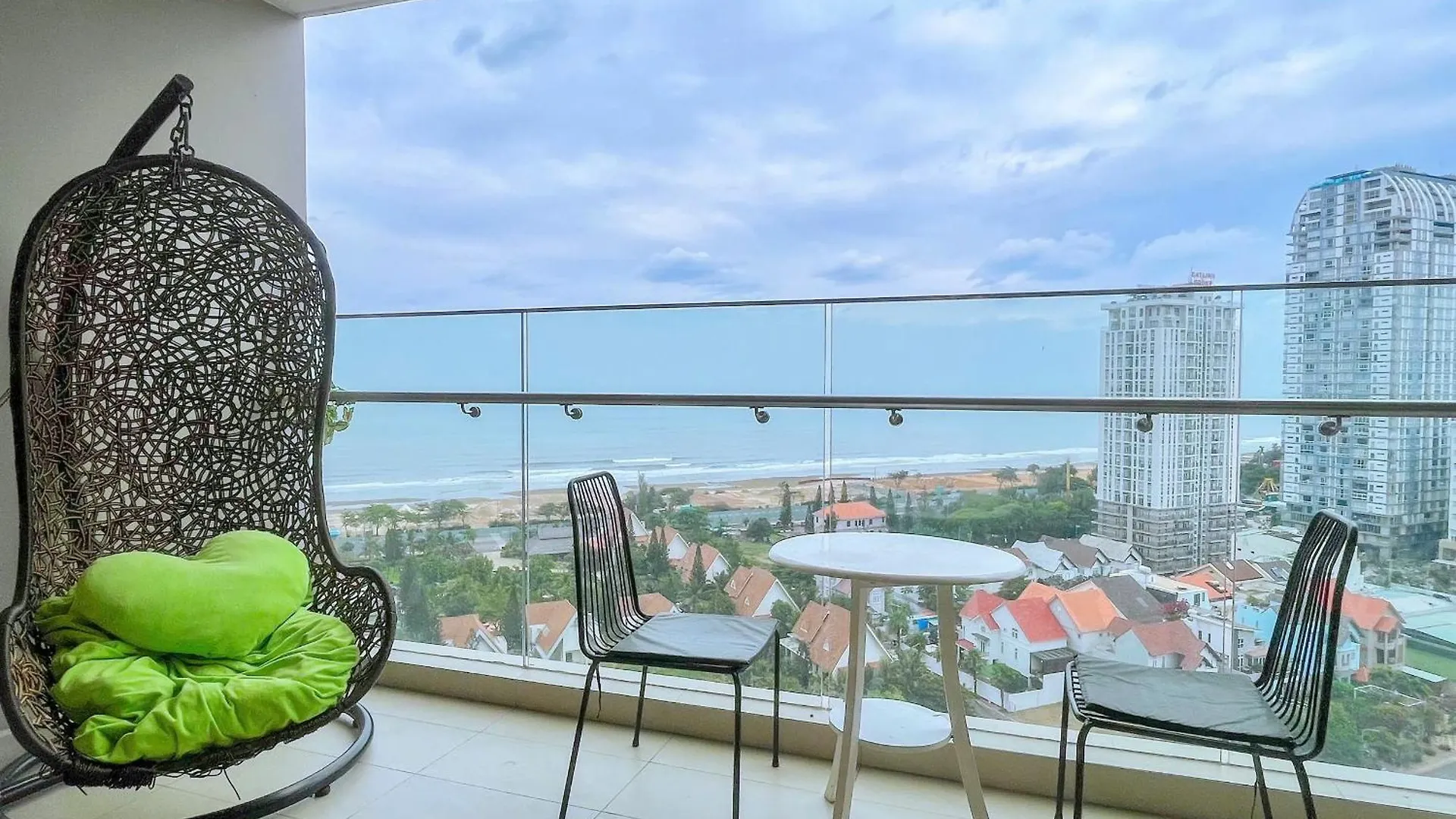 The Song Blue Ocean Apartment - Can Ho Du Lich 5 Sao - Nashi Homestay Vung Tau